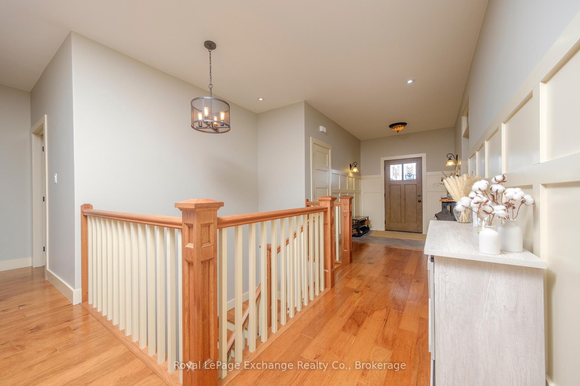 Photo 5 of 41 Lakefield Drive E, Kincardine — HOMEH