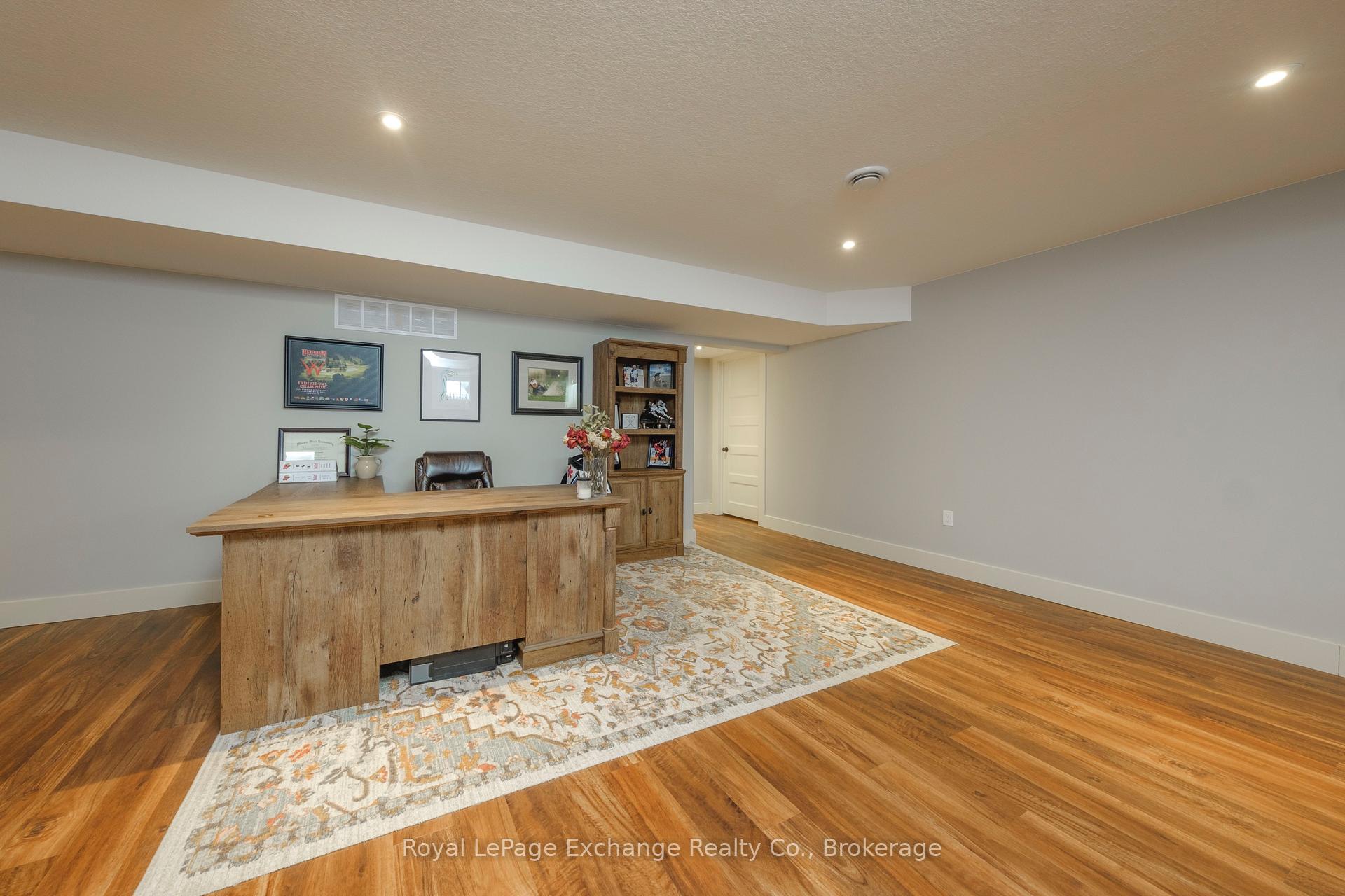 Photo 21 of 41 Lakefield Drive E, Kincardine — HOMEH