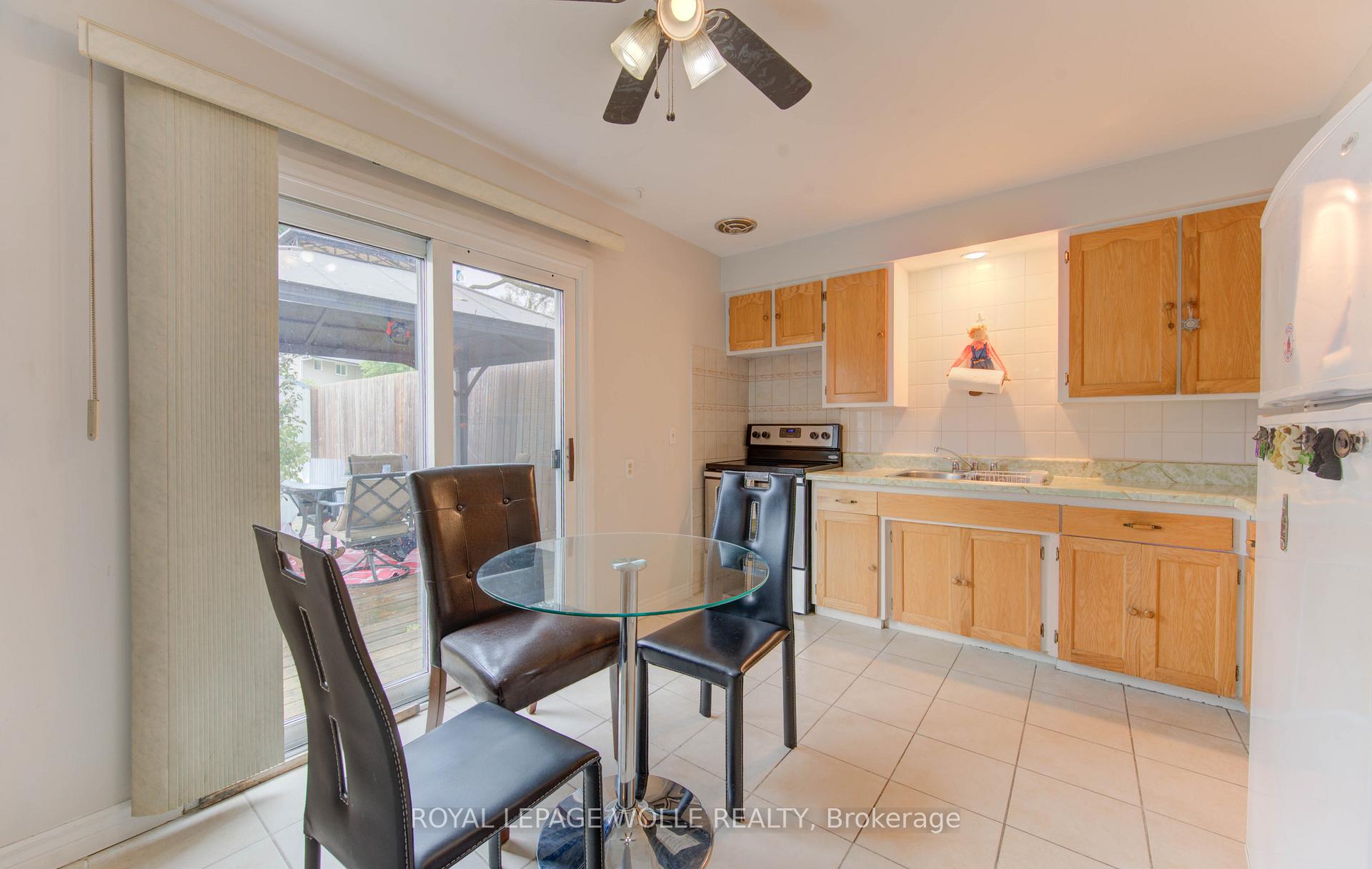 Photo 1 of 4 Flint Drive, Kitchener — HOMEH