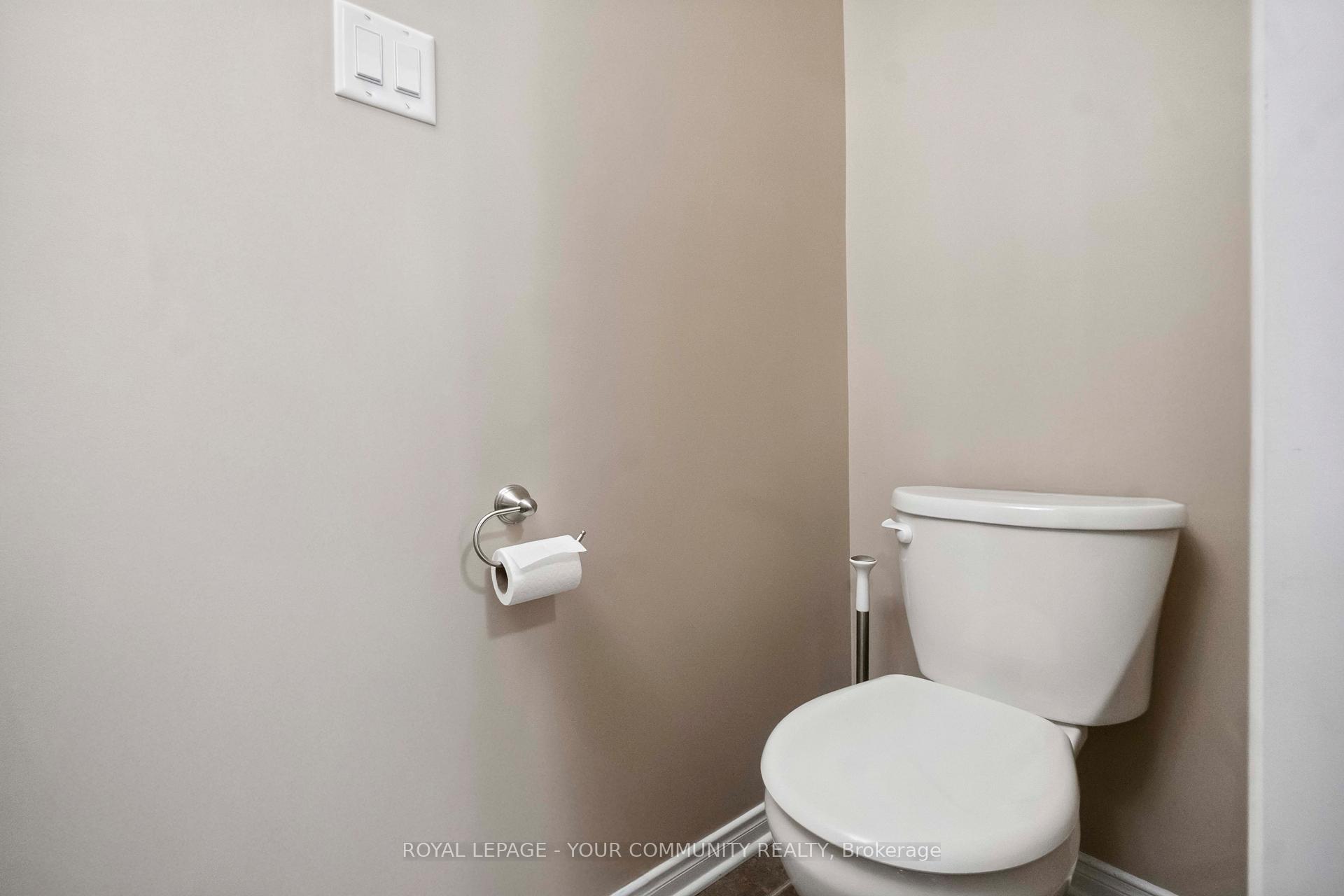 Photo 11 of 320 Applecross Crescent, Ottawa, Kanata - Morgan's Grant/South March — HOMEH