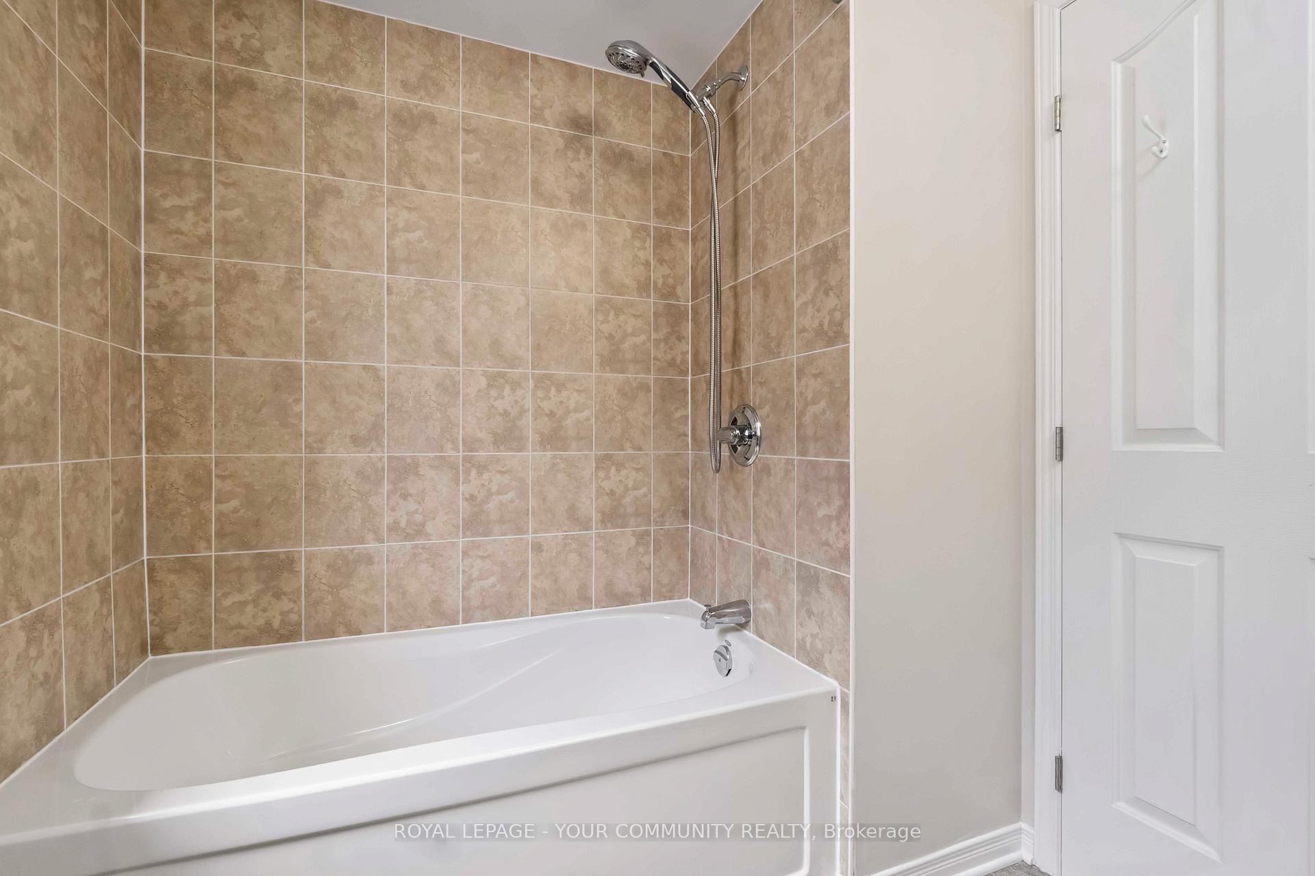 Photo 17 of 320 Applecross Crescent, Ottawa, Kanata - Morgan's Grant/South March — HOMEH