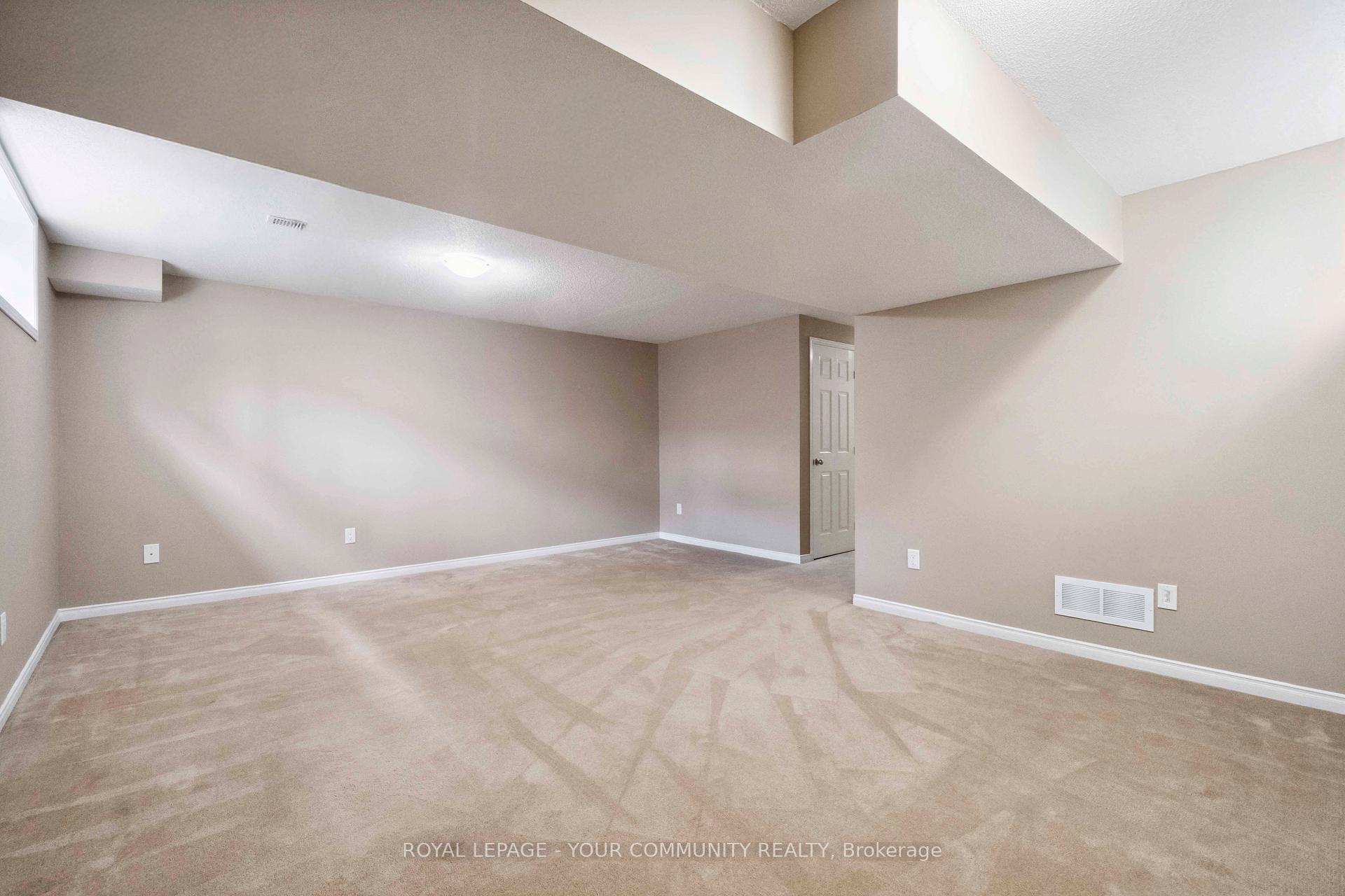 Photo 25 of 320 Applecross Crescent, Ottawa, Kanata - Morgan's Grant/South March — HOMEH