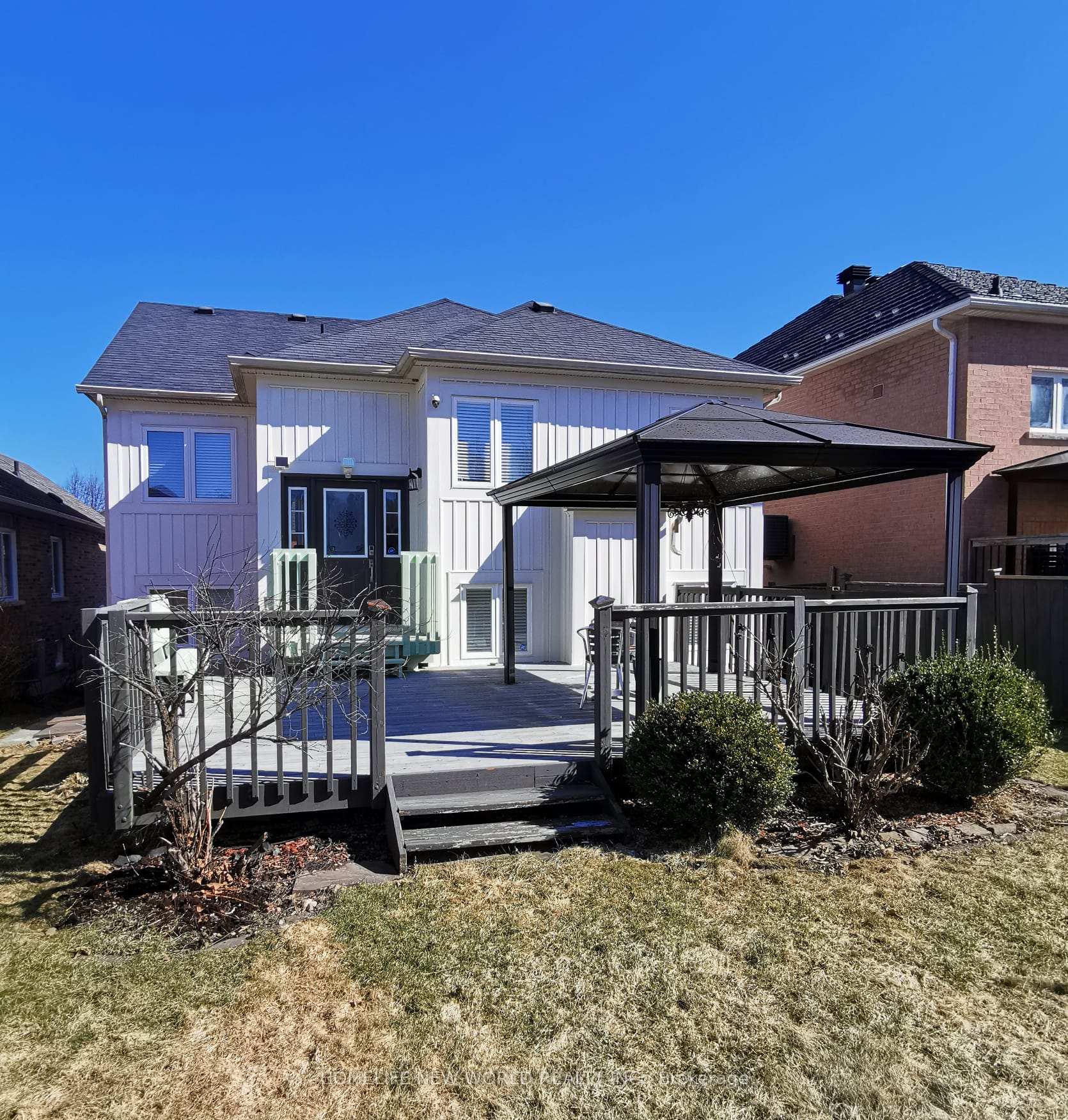 Photo 10 of 186 Roselena Drive, King, Schomberg — HOMEH