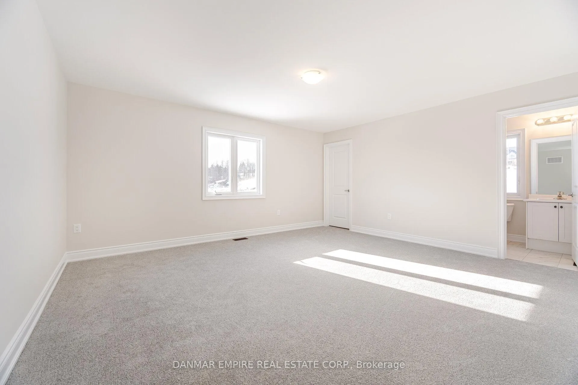 Photo 20 of 2226 Greg Gemmell Way, Innisfil, Churchill — HOMEH