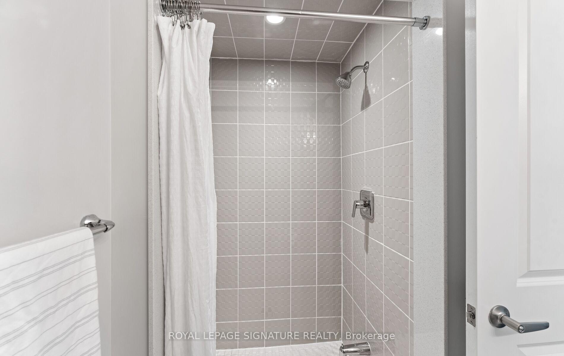 Photo 20 of 35 Hyderabad Lane, Markham, Greensborough — HOMEH