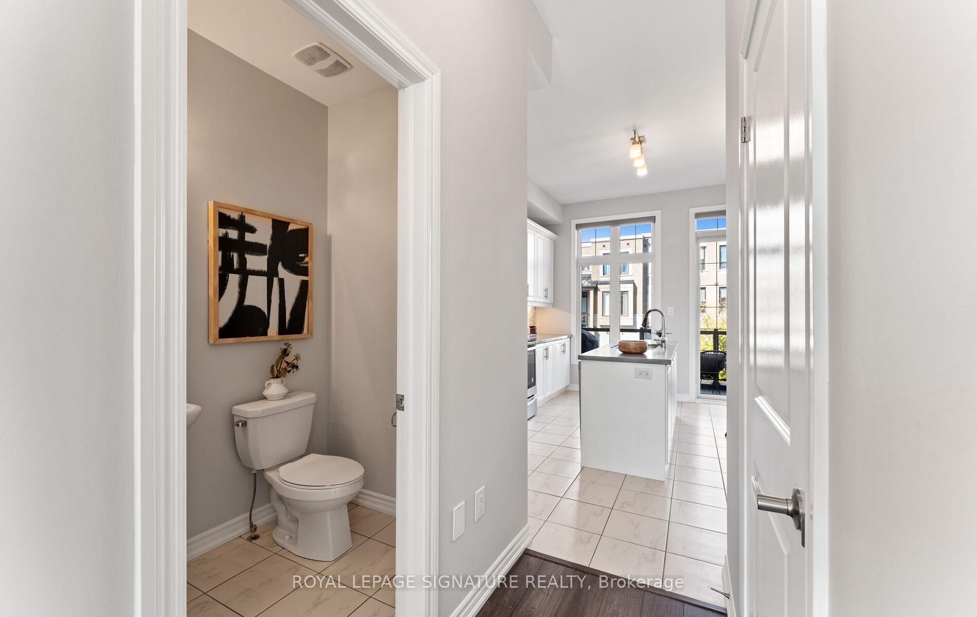 Photo 24 of 35 Hyderabad Lane, Markham, Greensborough — HOMEH