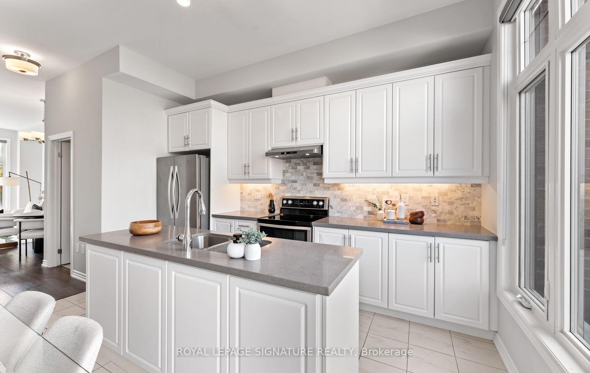 Photo 31 of 35 Hyderabad Lane, Markham, Greensborough — HOMEH