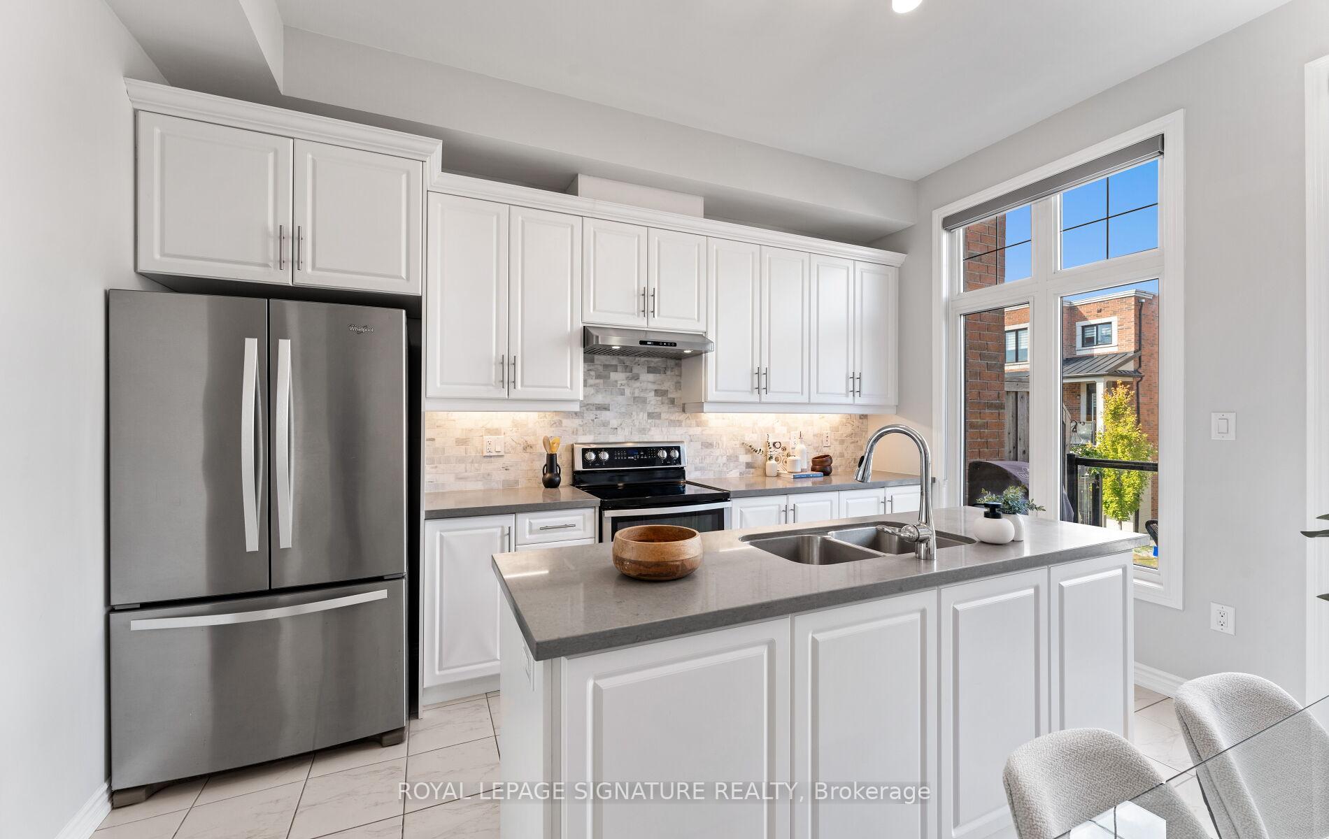 Photo 32 of 35 Hyderabad Lane, Markham, Greensborough — HOMEH