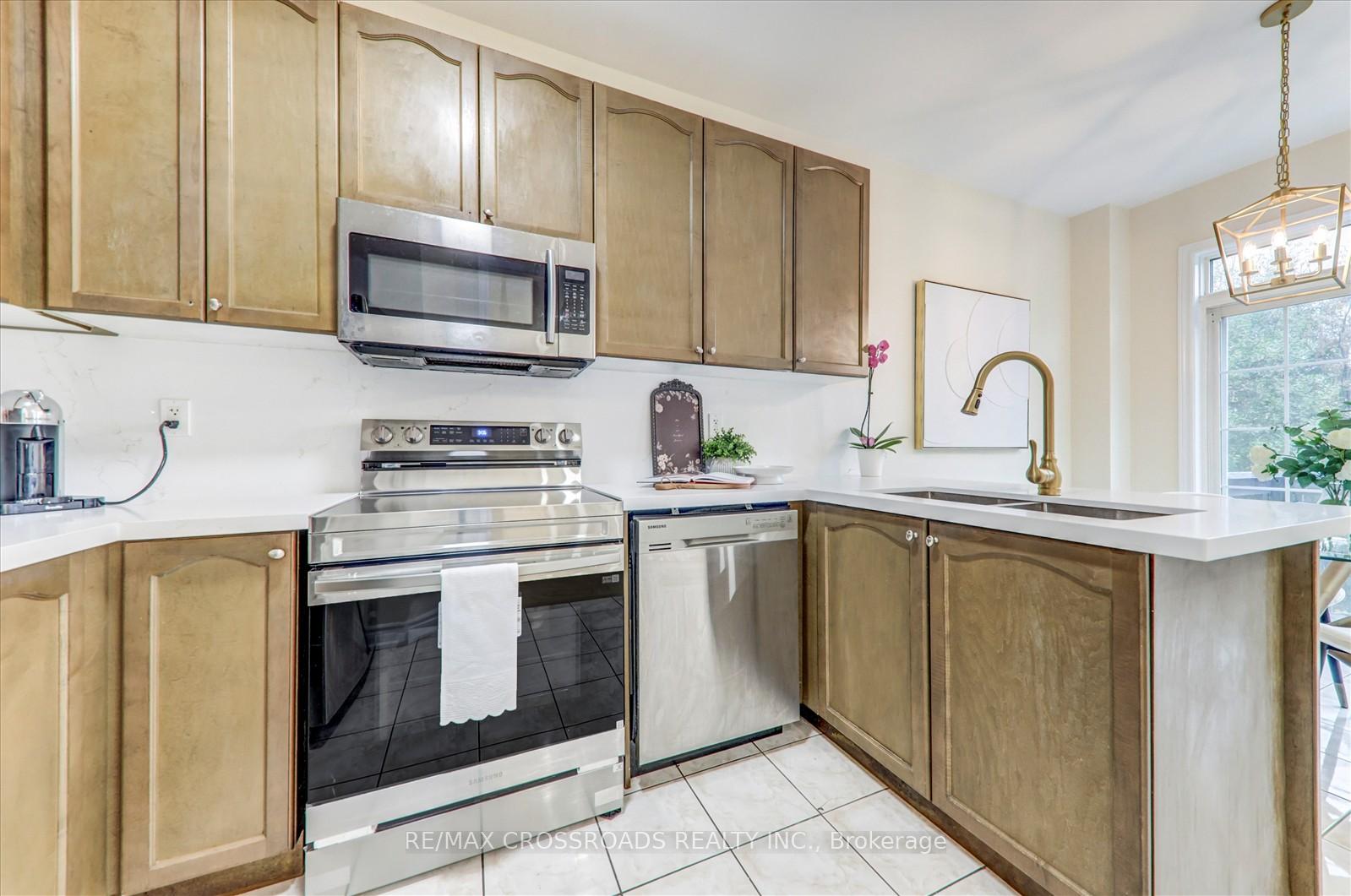 Photo 21 of 189 Riverwalk Drive, Markham, Box Grove — HOMEH