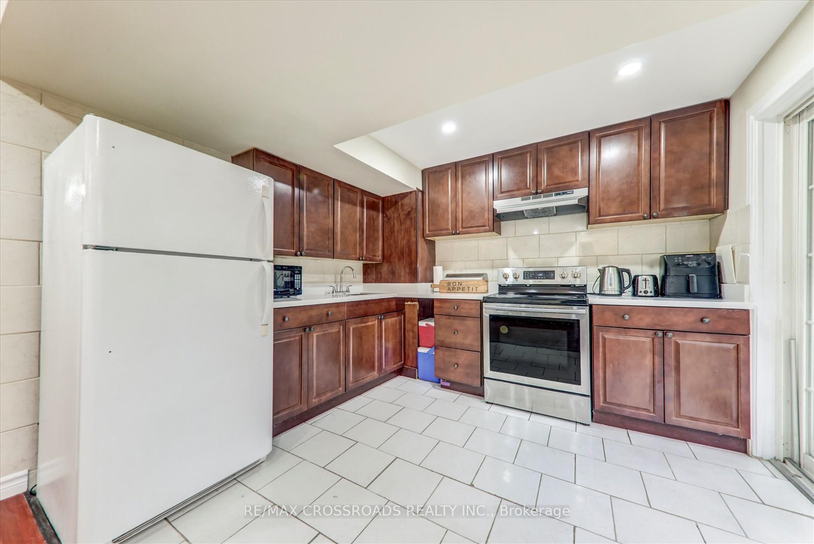 Photo 37 of 189 Riverwalk Drive, Markham, Box Grove — HOMEH