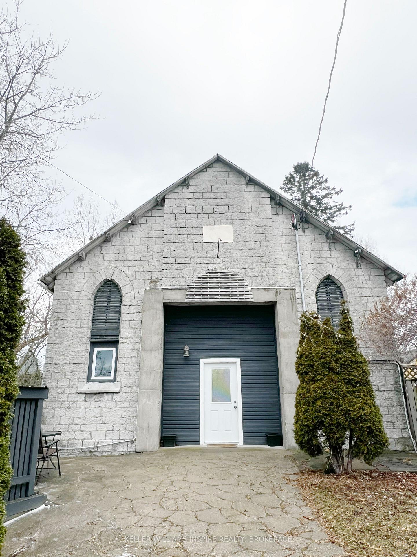 Photo 4 of 319 Simmons Road, Loyalist, Lennox and Addington - South — HOMEH