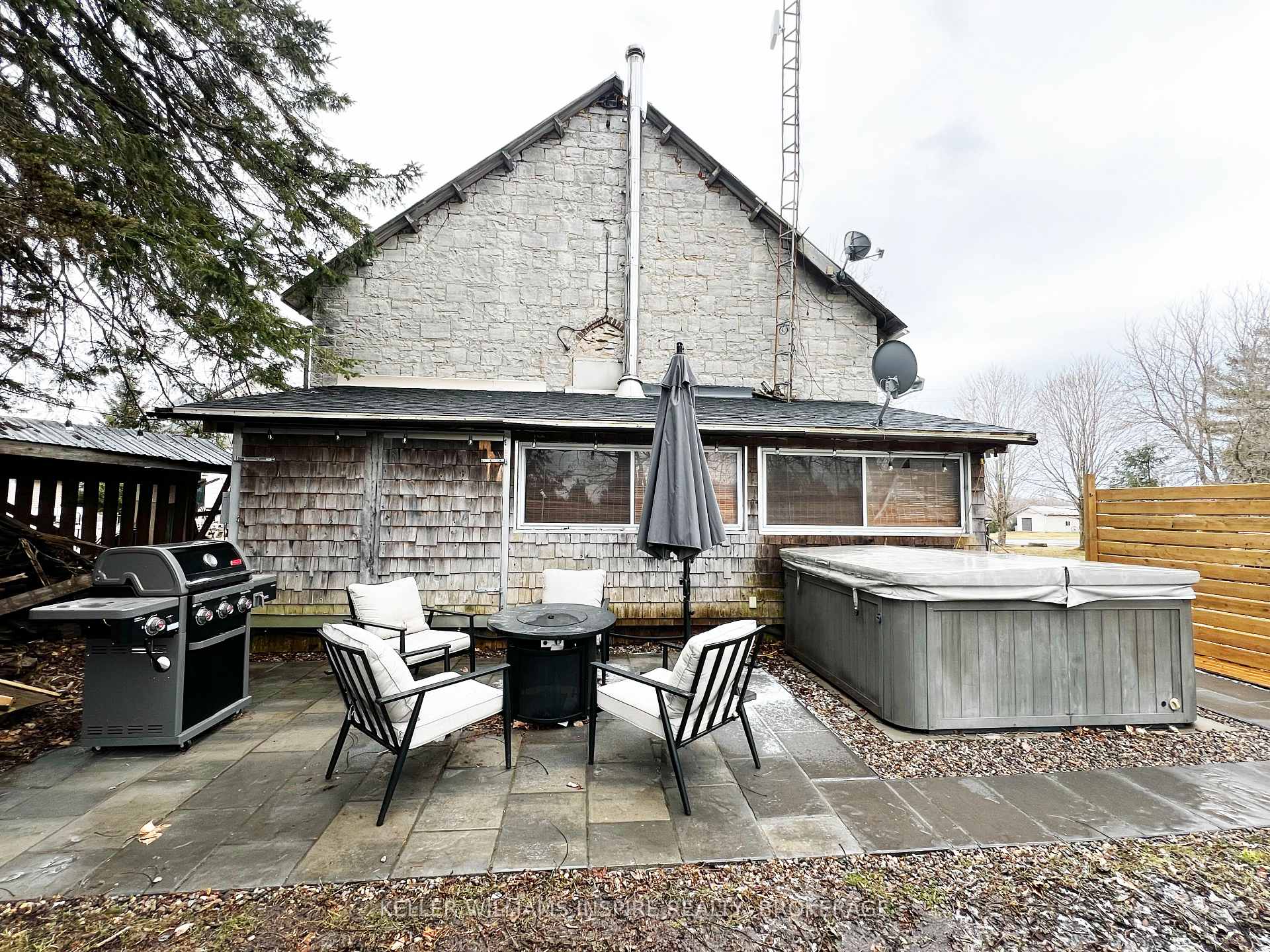 Photo 30 of 319 Simmons Road, Loyalist, Lennox and Addington - South — HOMEH