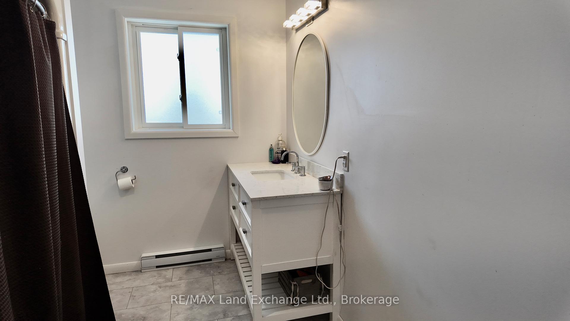 Photo 8 of 24 Stanley Street, Kincardine — HOMEH
