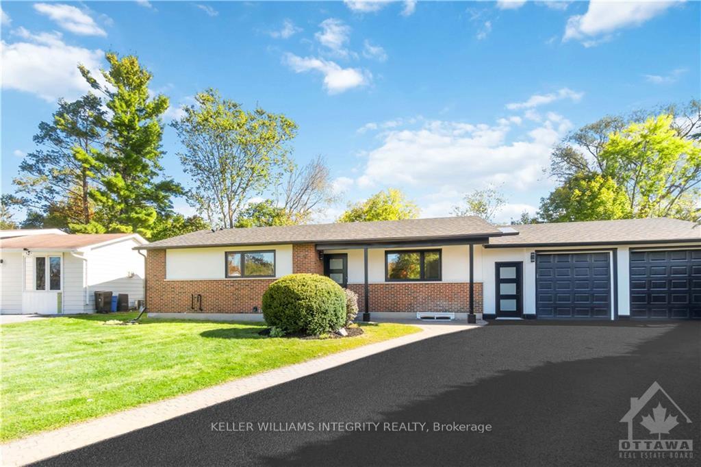 Photo 1 of 12 St Andrews Circle, Ottawa, Kanata - Glencairn/Hazeldean — HOMEH