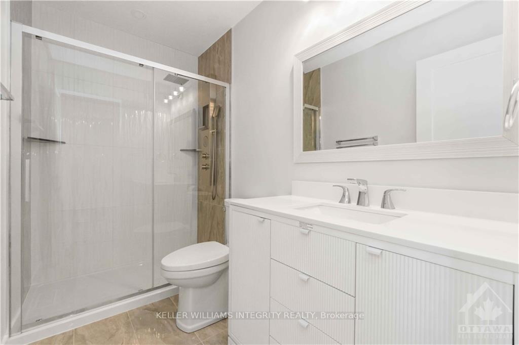 Photo 9 of 12 St Andrews Circle, Ottawa, Kanata - Glencairn/Hazeldean — HOMEH
