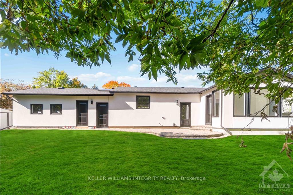 Photo 18 of 12 St Andrews Circle, Ottawa, Kanata - Glencairn/Hazeldean — HOMEH
