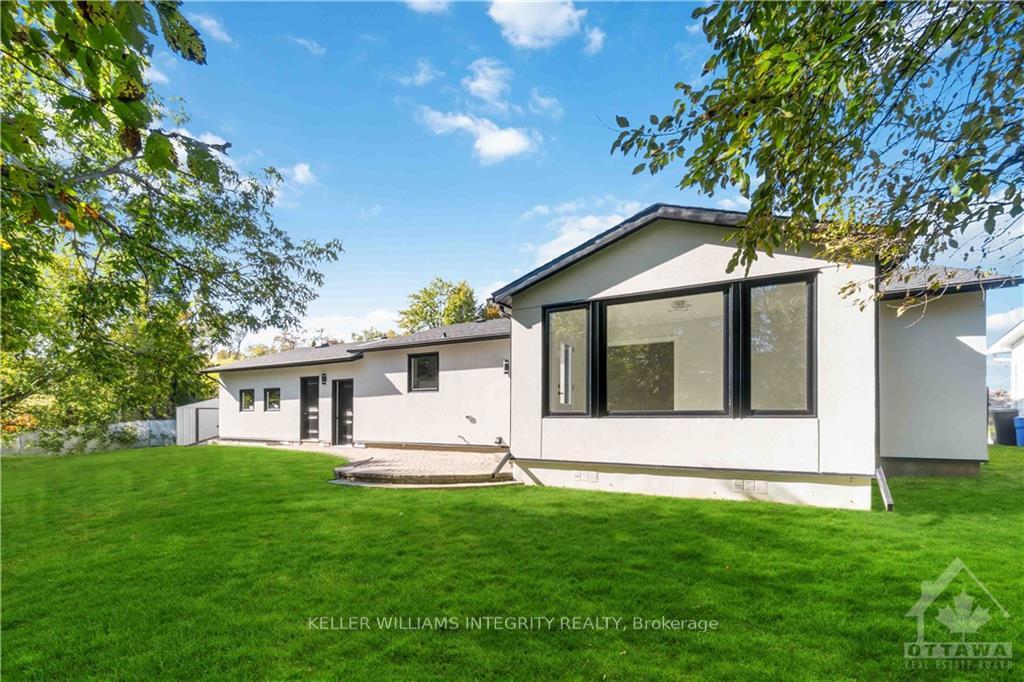 Photo 19 of 12 St Andrews Circle, Ottawa, Kanata - Glencairn/Hazeldean — HOMEH