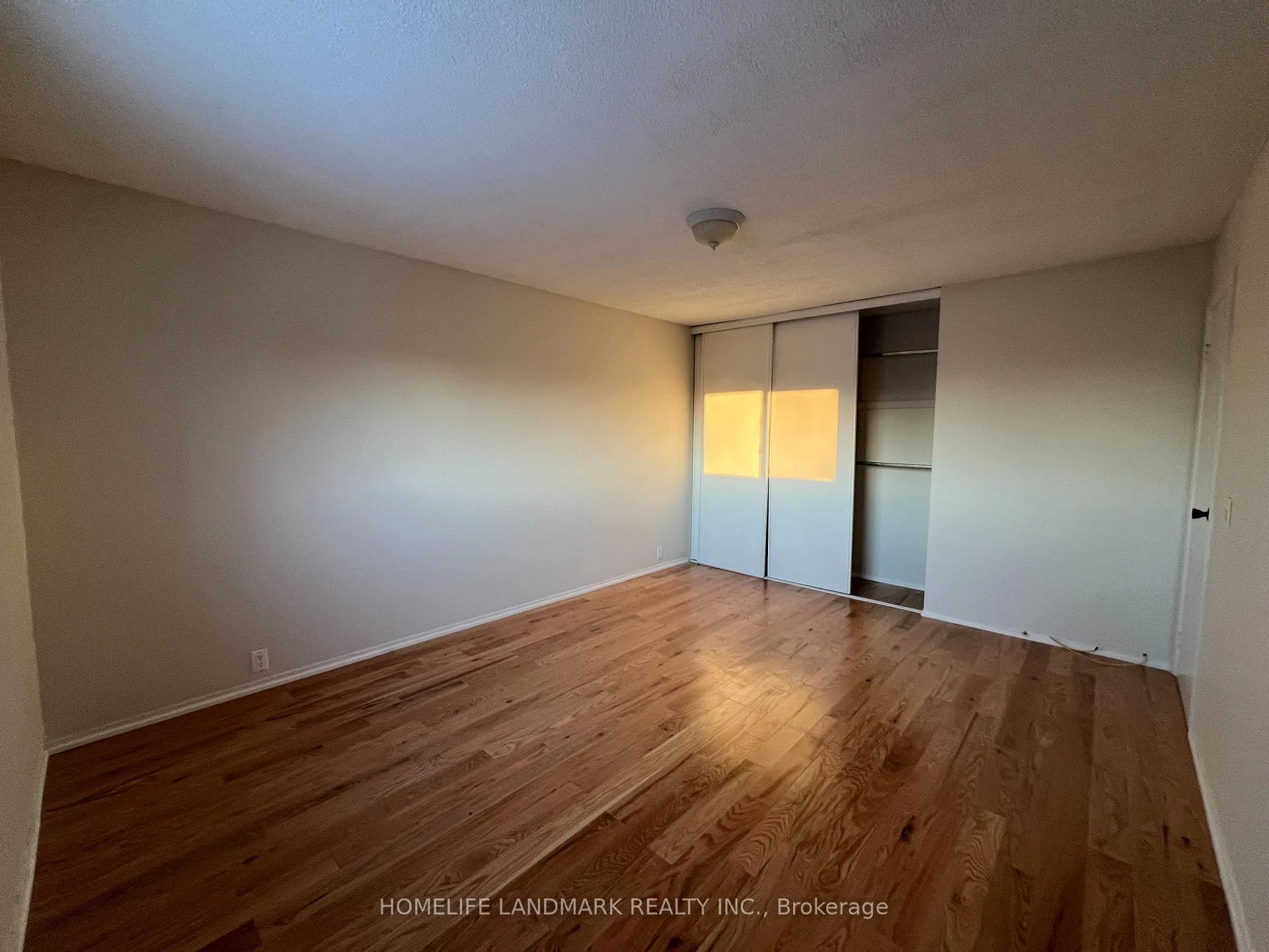 Photo 9 of 41 Markville Road, Markham, Markville — HOMEH