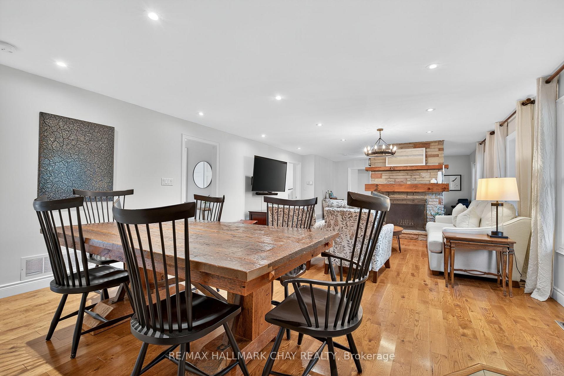 Photo 12 of 3954 Lakeview Road, Innisfil, Rural Innisfil — HOMEH