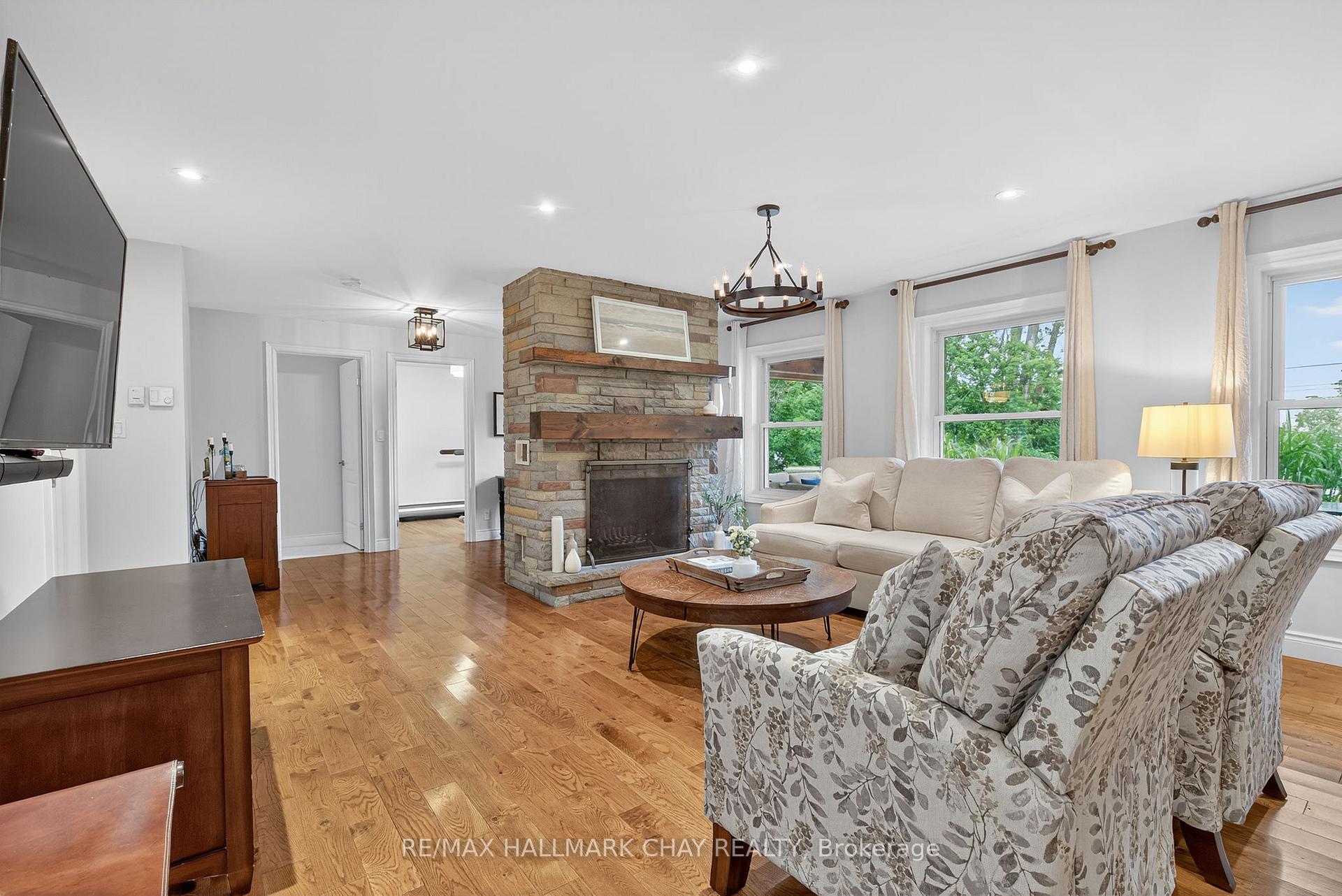 Photo 17 of 3954 Lakeview Road, Innisfil, Rural Innisfil — HOMEH