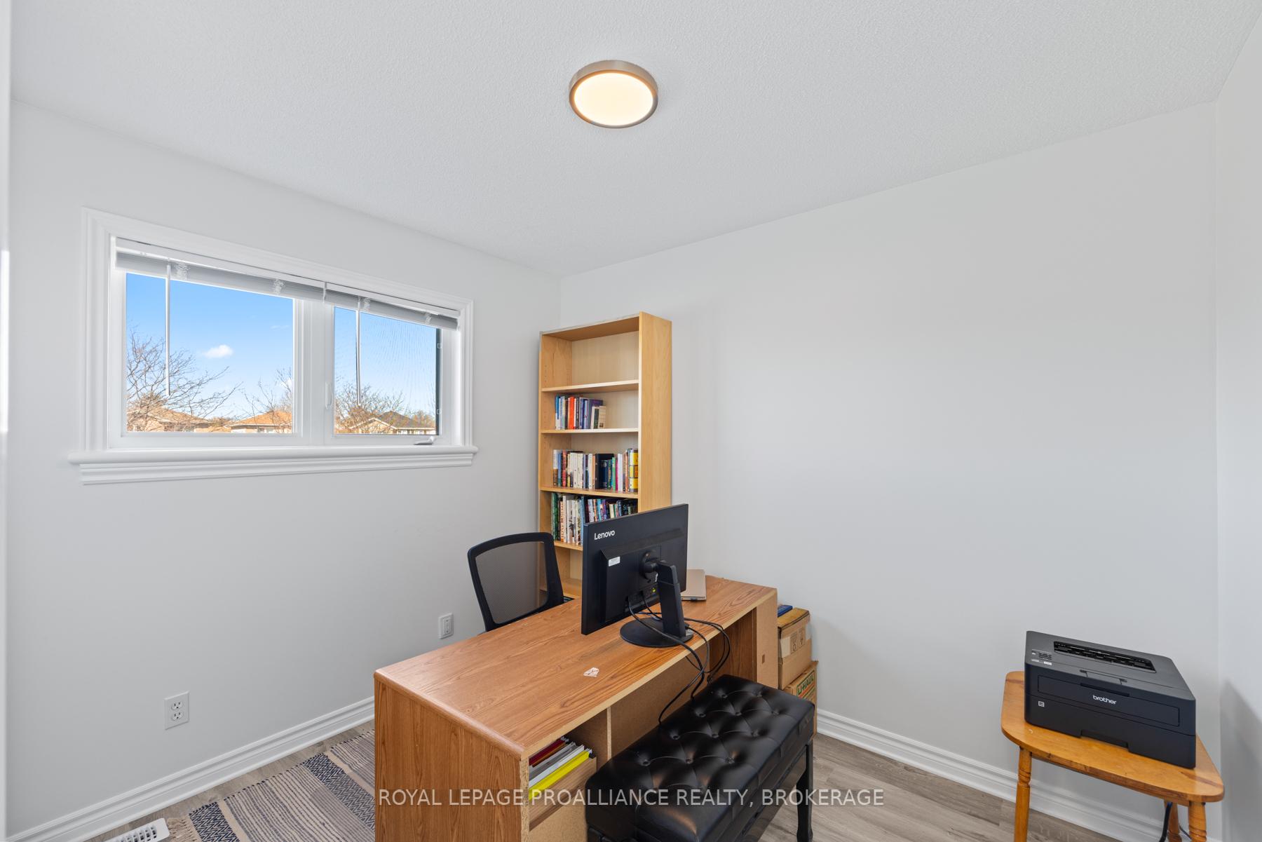 Photo 19 of 582 Heritage Court, Kingston, East Gardiners Rd — HOMEH