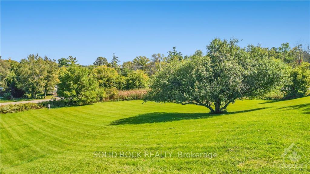 Photo 12 of 00 Colin Street, McNab/Braeside, Mcnab/Braeside Twps — HOMEH