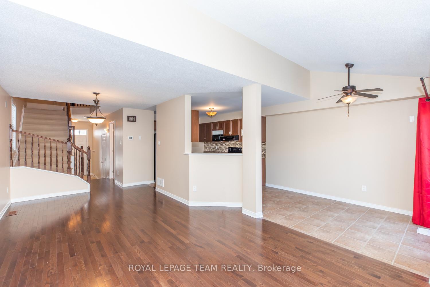 Photo 10 of 322 Applecross Crescent, Ottawa, Kanata - Morgan's Grant/South March — HOMEH