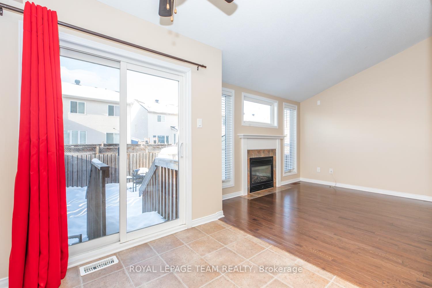 Photo 17 of 322 Applecross Crescent, Ottawa, Kanata - Morgan's Grant/South March — HOMEH