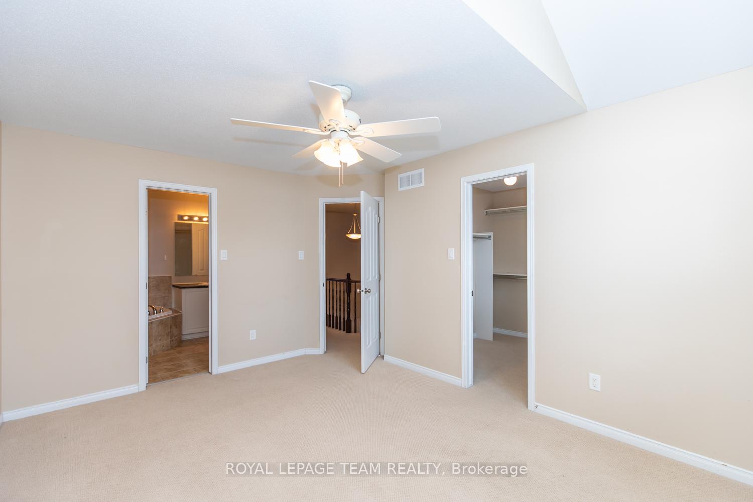 Photo 23 of 322 Applecross Crescent, Ottawa, Kanata - Morgan's Grant/South March — HOMEH