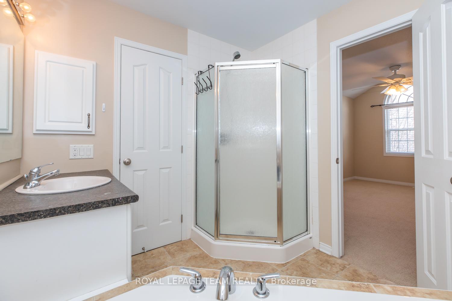 Photo 26 of 322 Applecross Crescent, Ottawa, Kanata - Morgan's Grant/South March — HOMEH