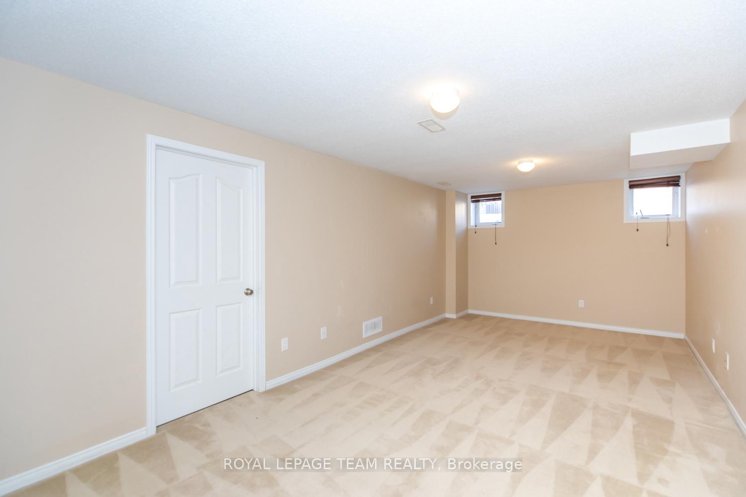 Photo 35 of 322 Applecross Crescent, Ottawa, Kanata - Morgan's Grant/South March — HOMEH