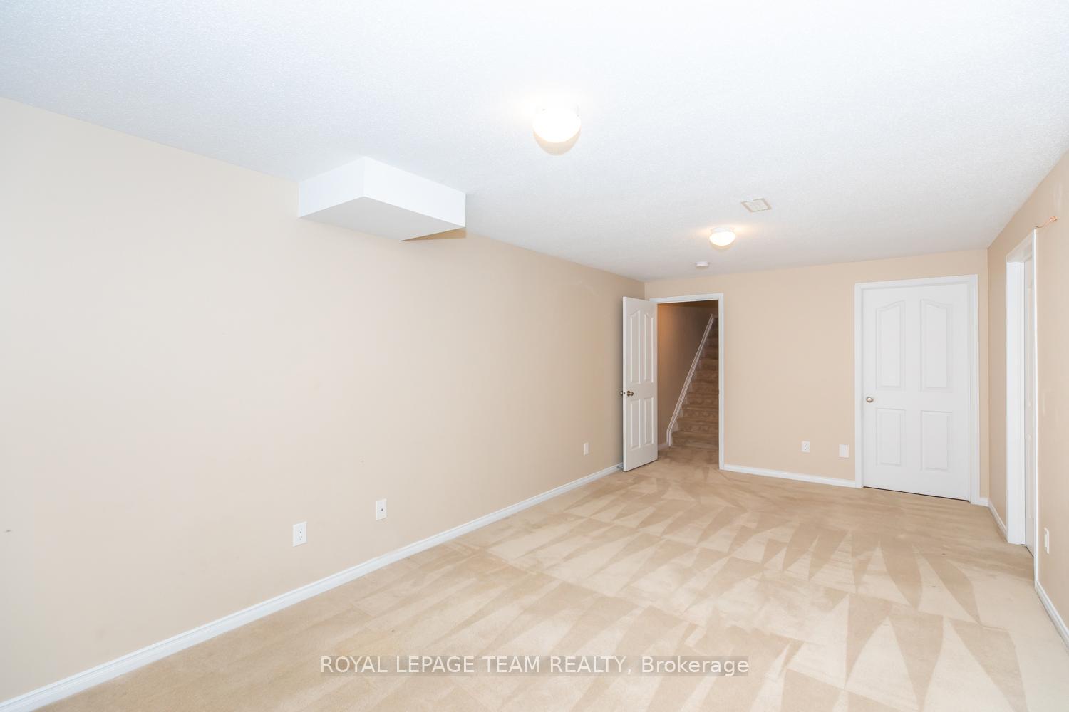 Photo 37 of 322 Applecross Crescent, Ottawa, Kanata - Morgan's Grant/South March — HOMEH