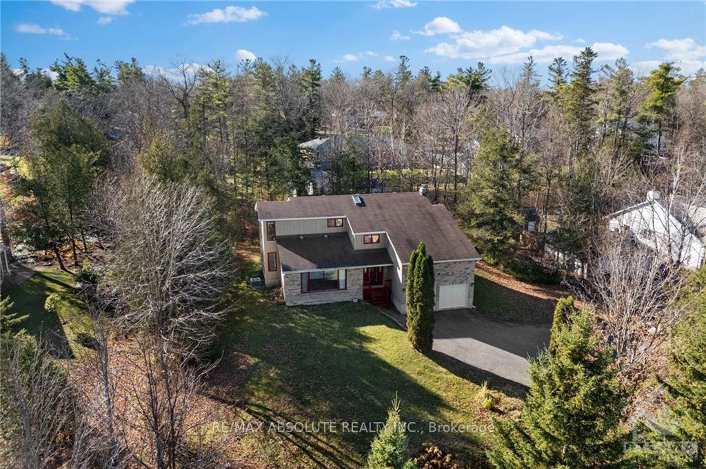Photo 26 of 5 Rockwood Drive, McNab/Braeside, Mcnab/Braeside Twps — HOMEH