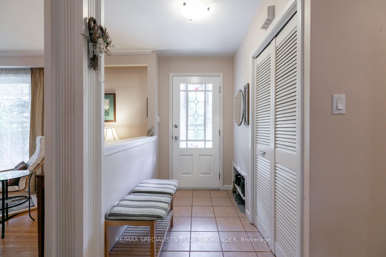 Photo 8 of 124 James Street, King, King City — HOMEH