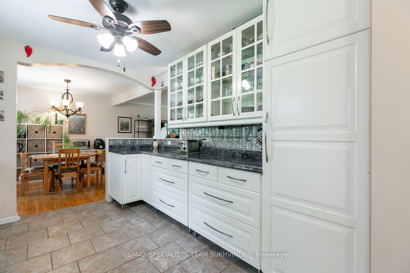 Photo 17 of 124 James Street, King, King City — HOMEH