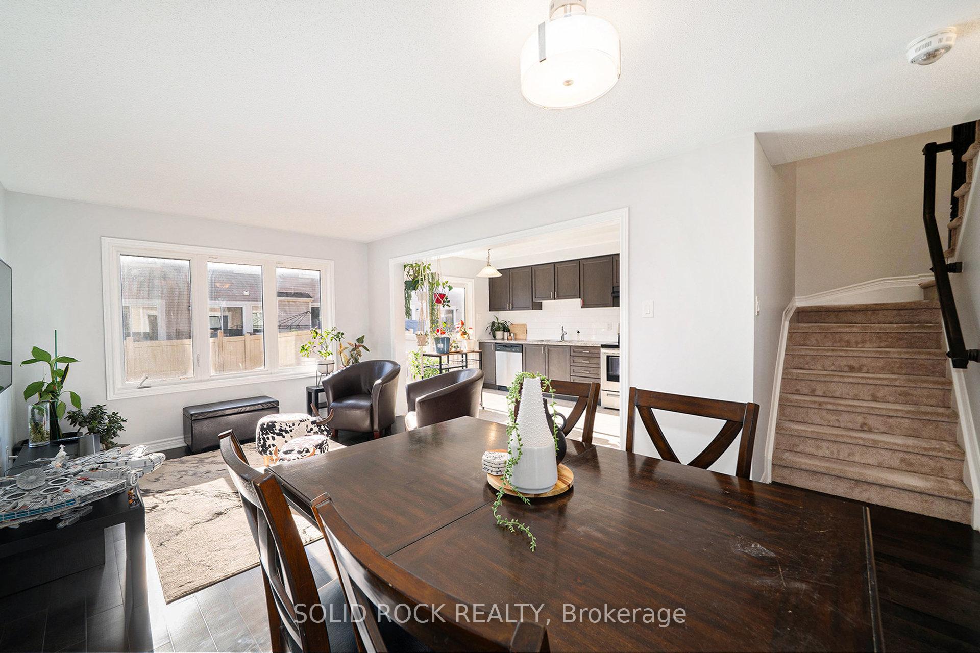 Photo 8 of 380 Rouncey Road, Ottawa, Kanata - Emerald Meadows/Trailwest — HOMEH