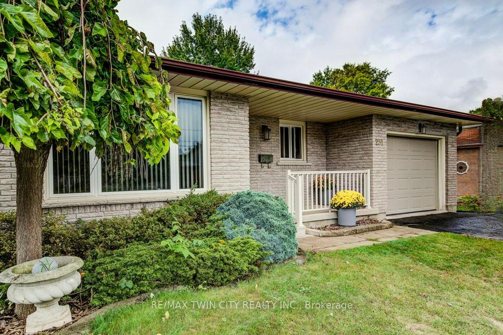 Photo 2 of 291 Biehn Drive, Kitchener — HOMEH