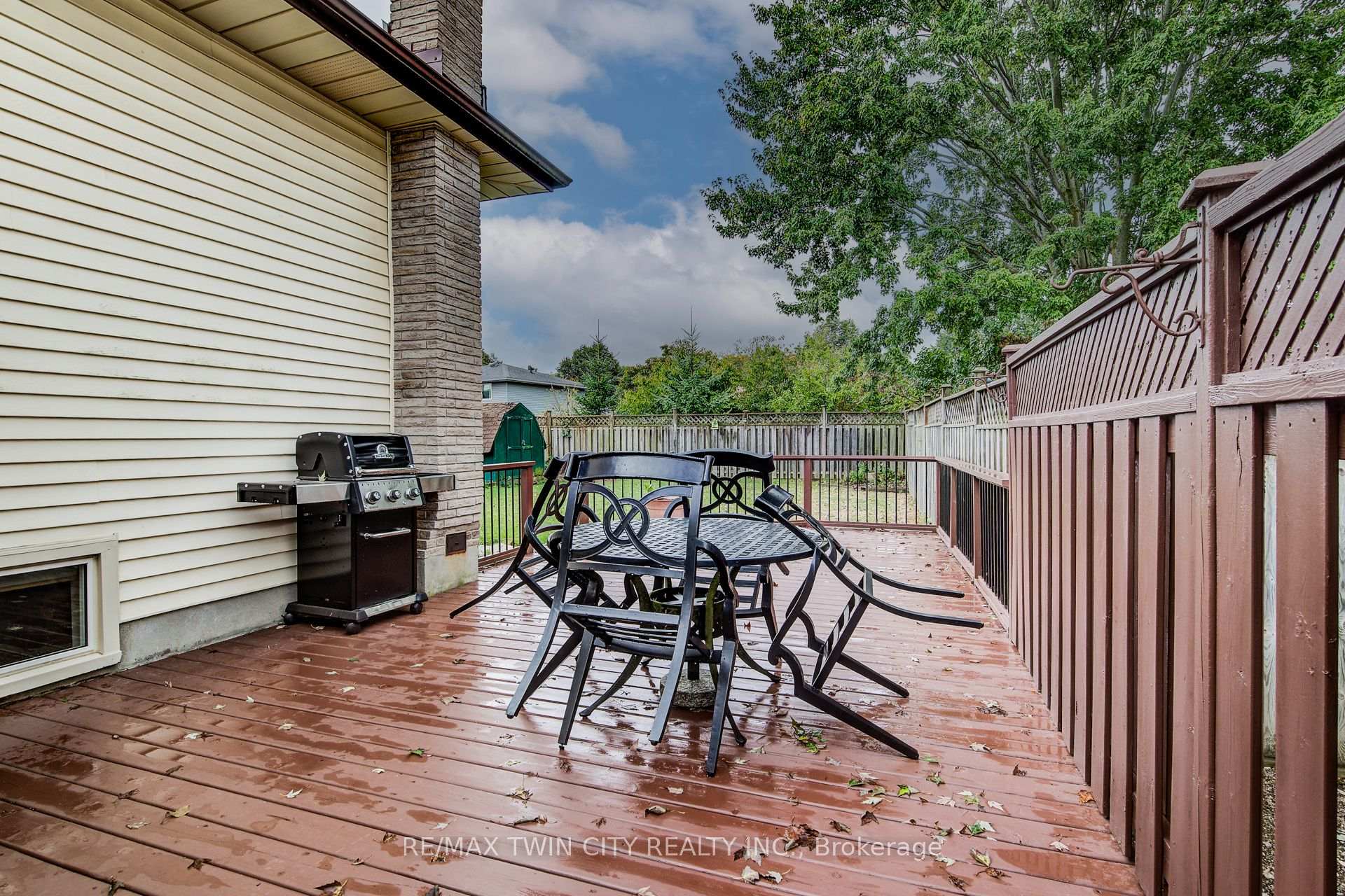 Photo 37 of 291 Biehn Drive, Kitchener — HOMEH