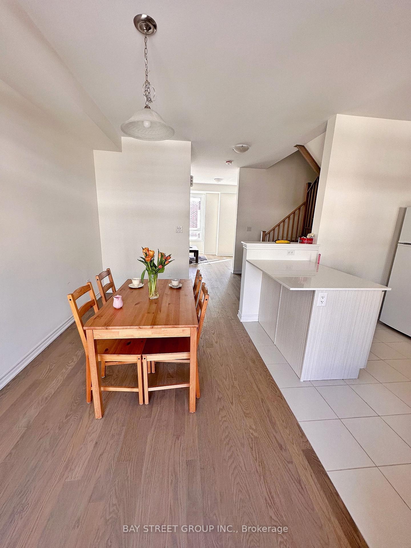 Photo 6 of 74 Chicago Lane, Markham, Wismer — HOMEH