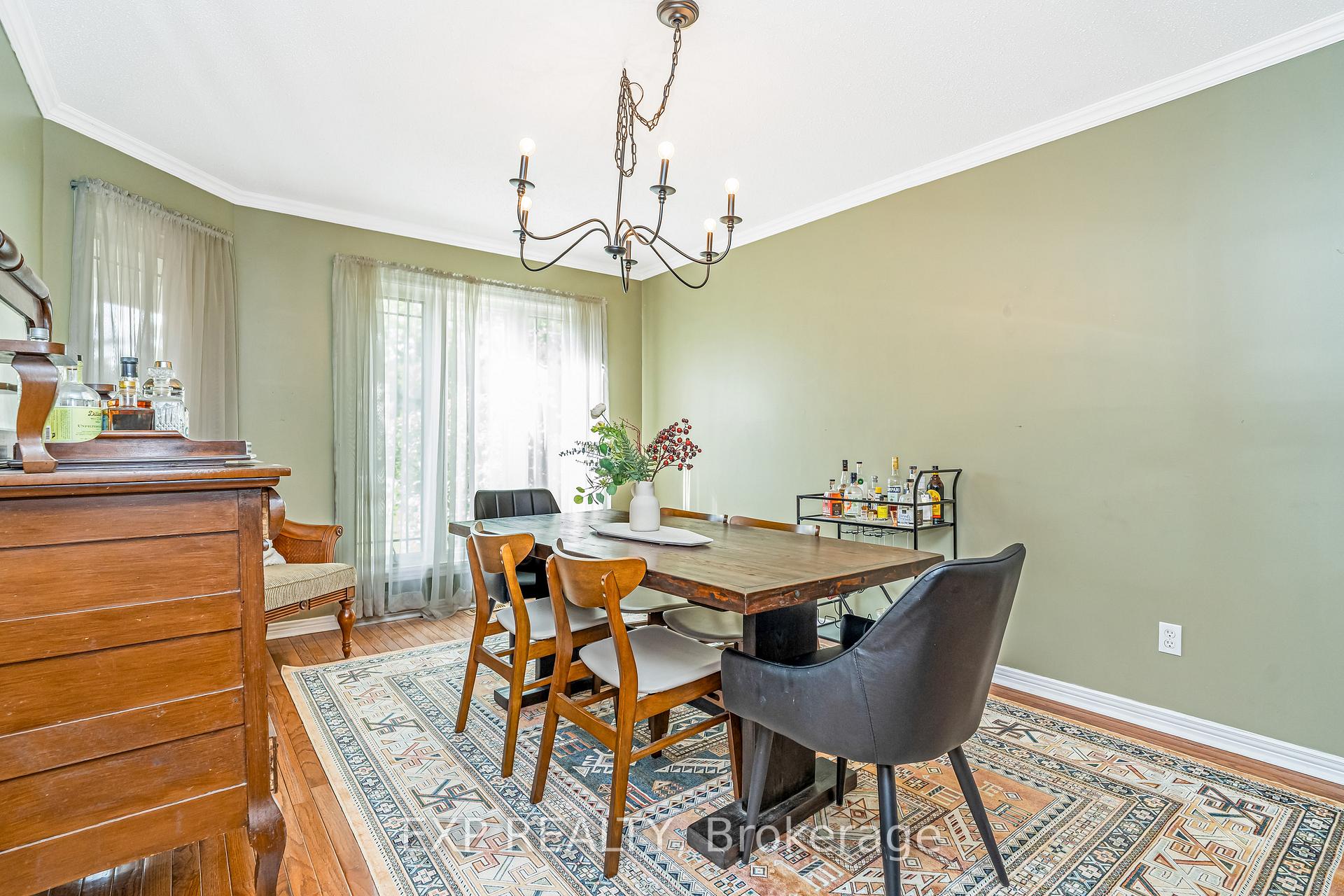 Photo 4 of 18 Hawley Crescent, Ottawa, Kanata - Bridlewood — HOMEH