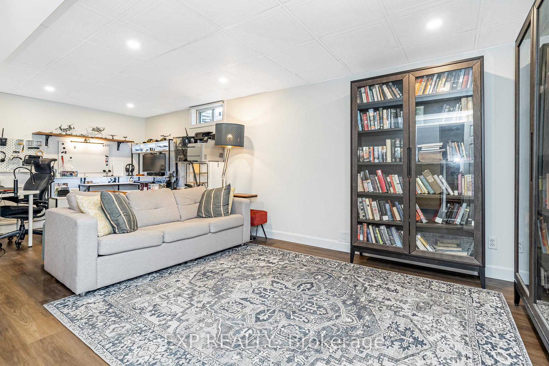 Photo 23 of 18 Hawley Crescent, Ottawa, Kanata - Bridlewood — HOMEH