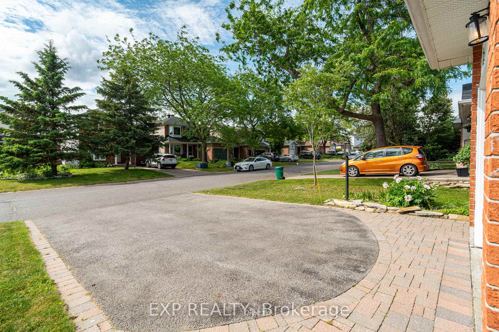 Photo 30 of 18 Hawley Crescent, Ottawa, Kanata - Bridlewood — HOMEH