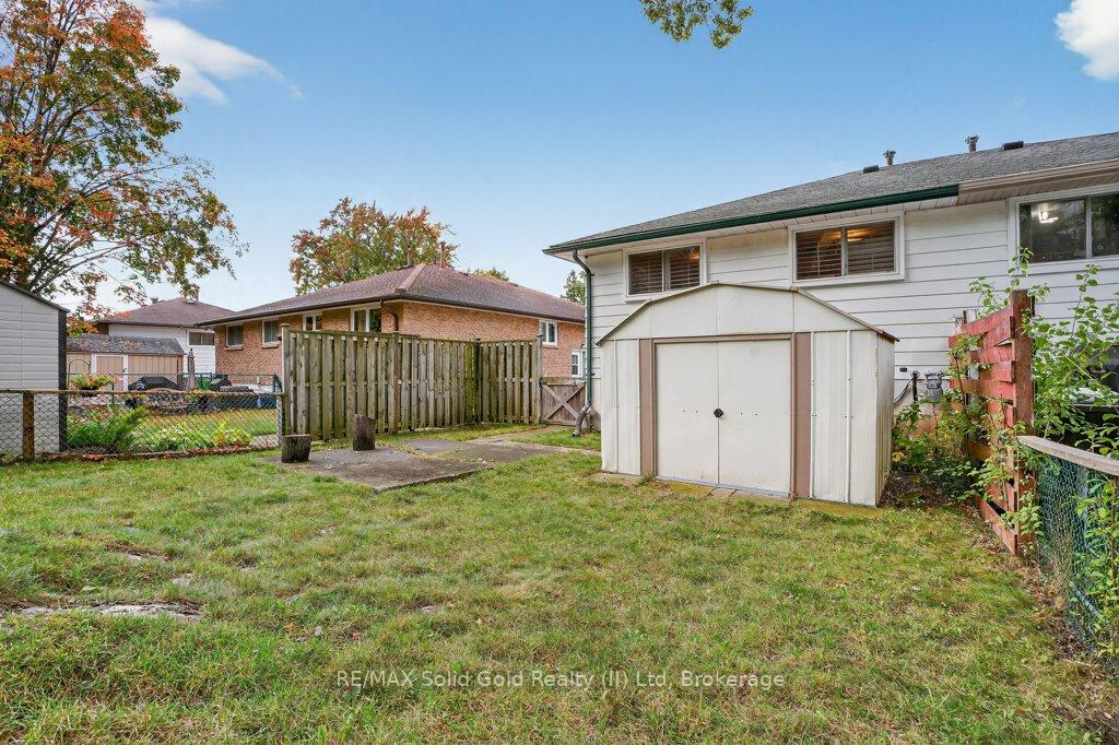 Photo 23 of 309 Westwood Drive, Kitchener — HOMEH