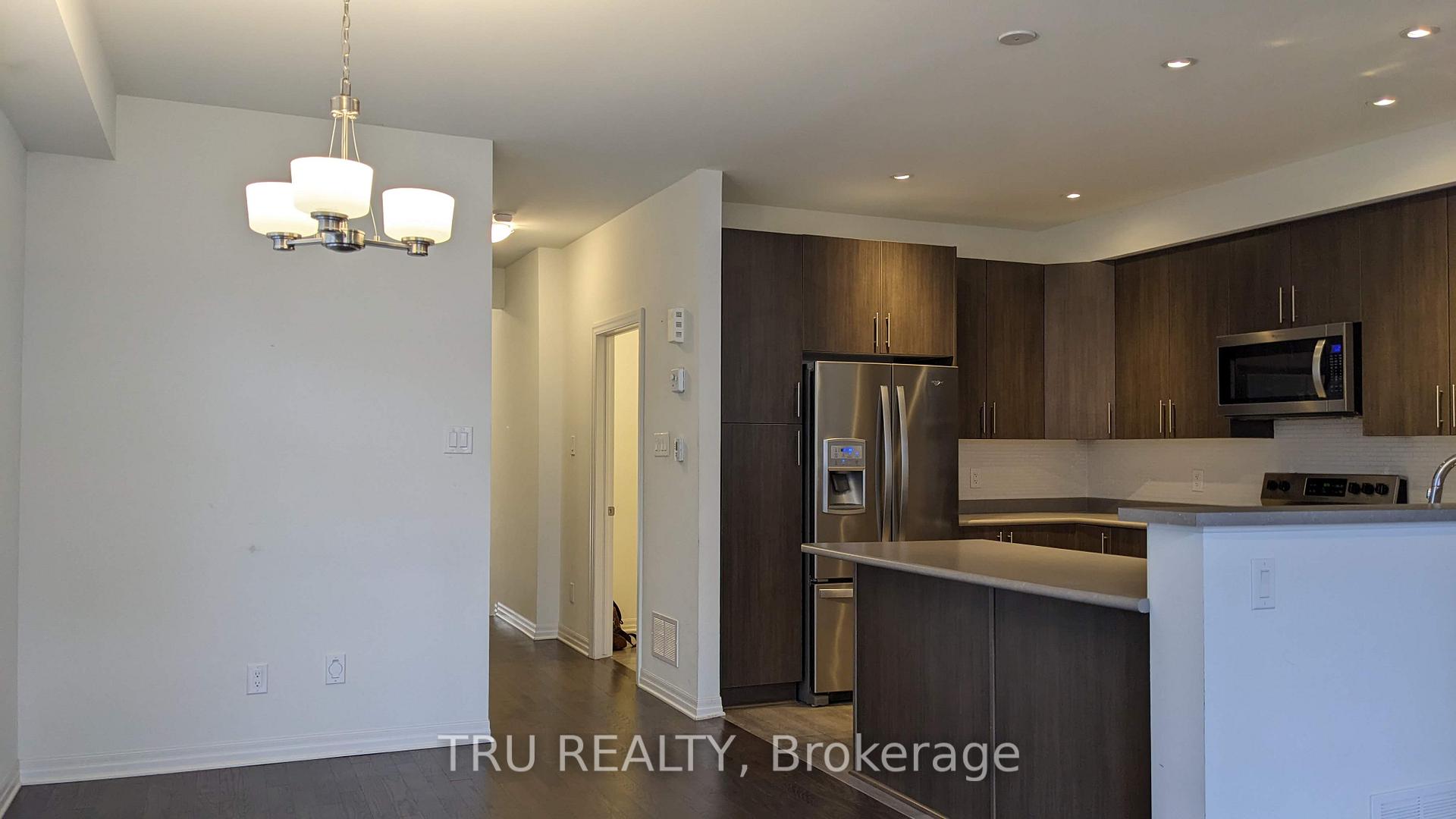 Photo 6 of 550 Rioja Street, Ottawa, Kanata - Emerald Meadows/Trailwest — HOMEH