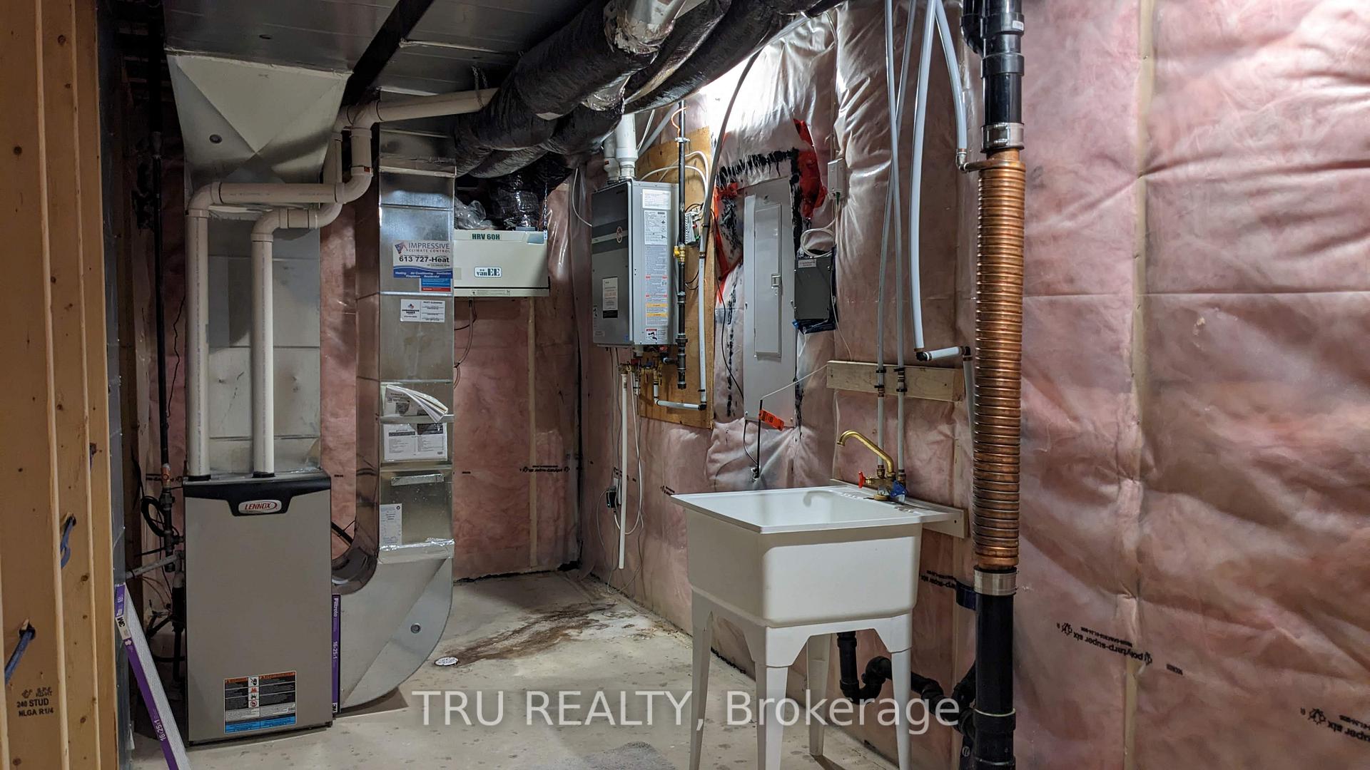 Photo 24 of 550 Rioja Street, Ottawa, Kanata - Emerald Meadows/Trailwest — HOMEH