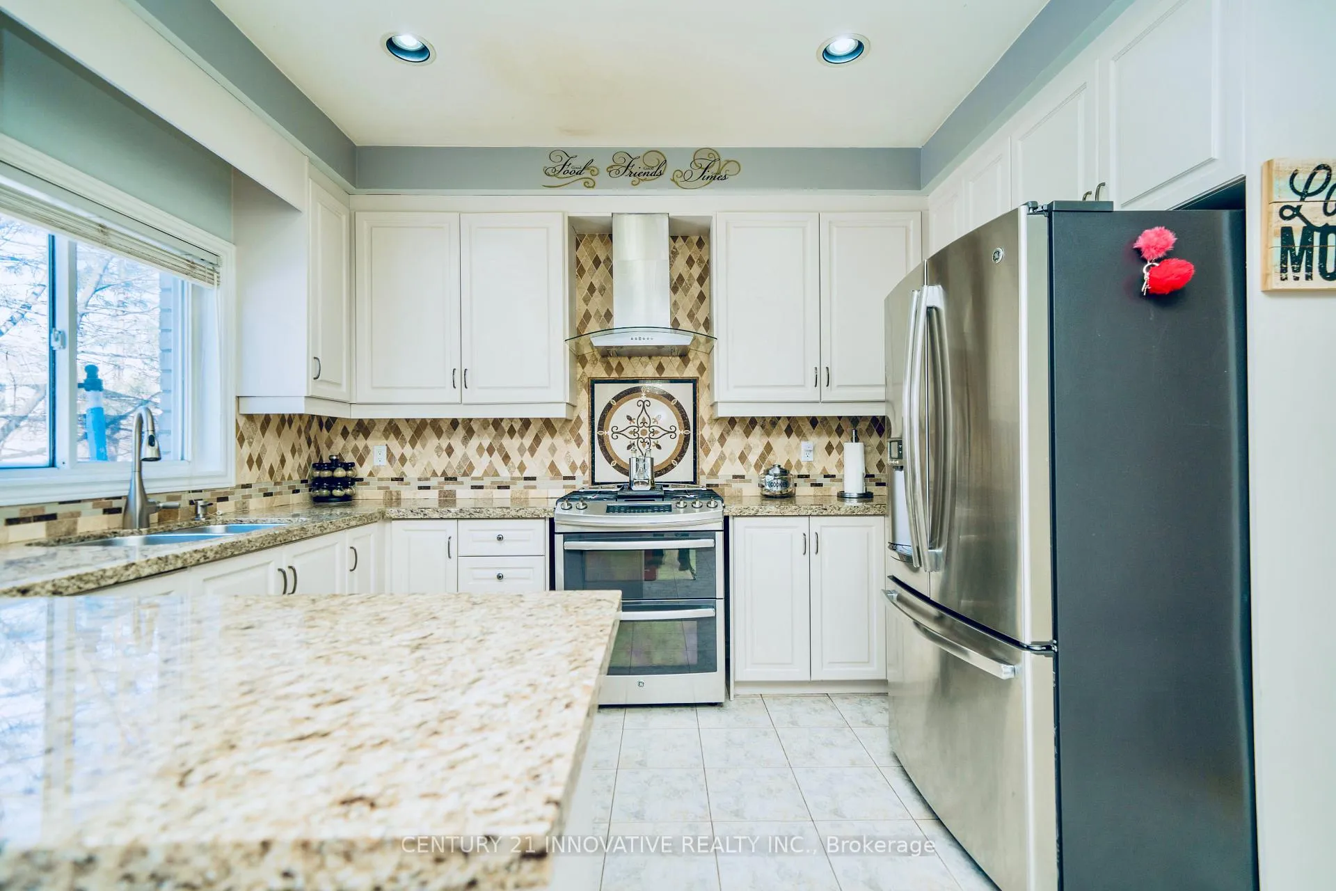Photo 15 of 40 Norbury Drive, Markham, Rouge Fairways — HOMEH