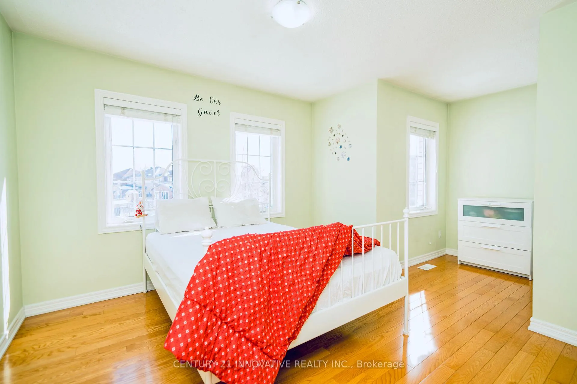 Photo 34 of 40 Norbury Drive, Markham, Rouge Fairways — HOMEH