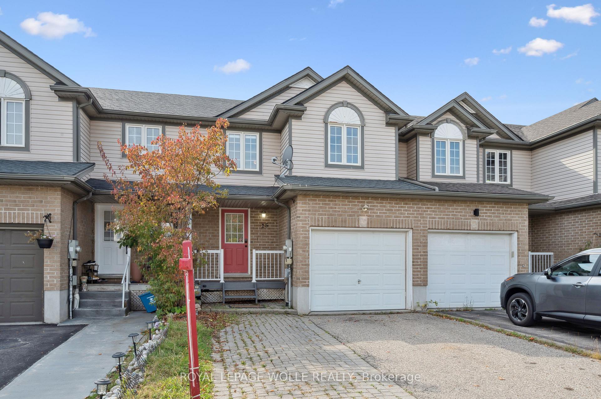 Photo 3 of 25 Prosperity Drive, Kitchener — HOMEH