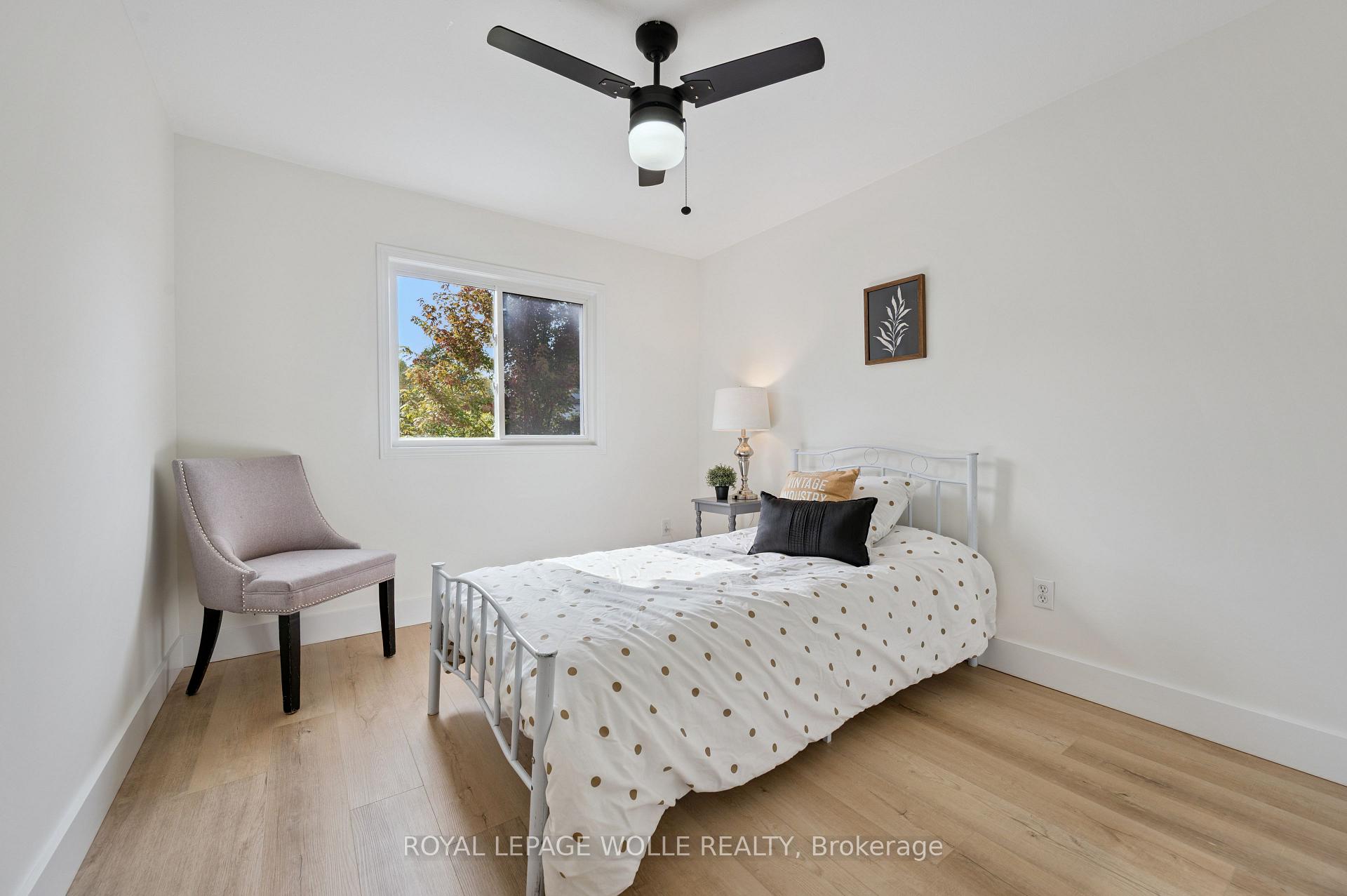 Photo 15 of 25 Prosperity Drive, Kitchener — HOMEH