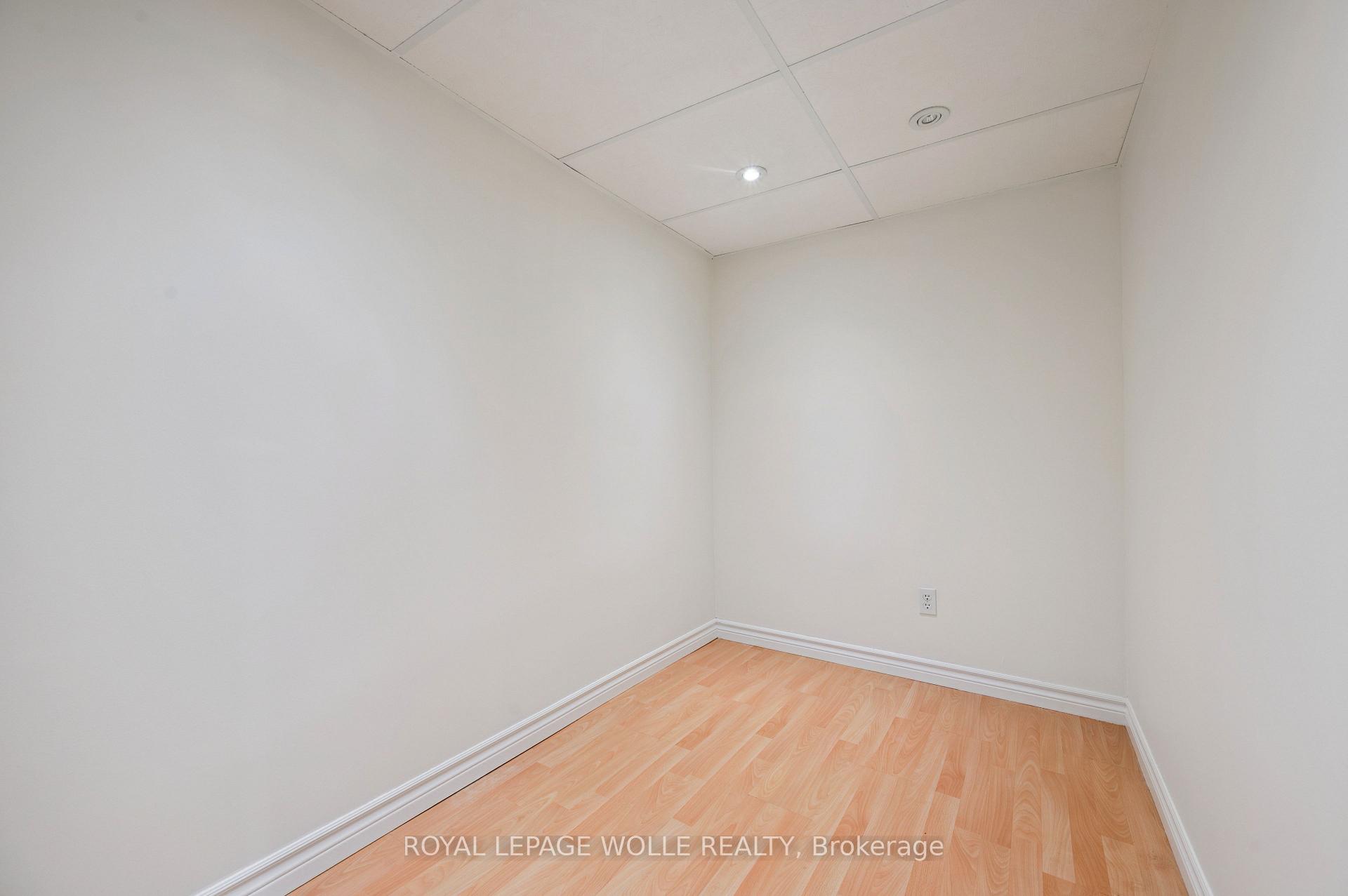 Photo 26 of 25 Prosperity Drive, Kitchener — HOMEH